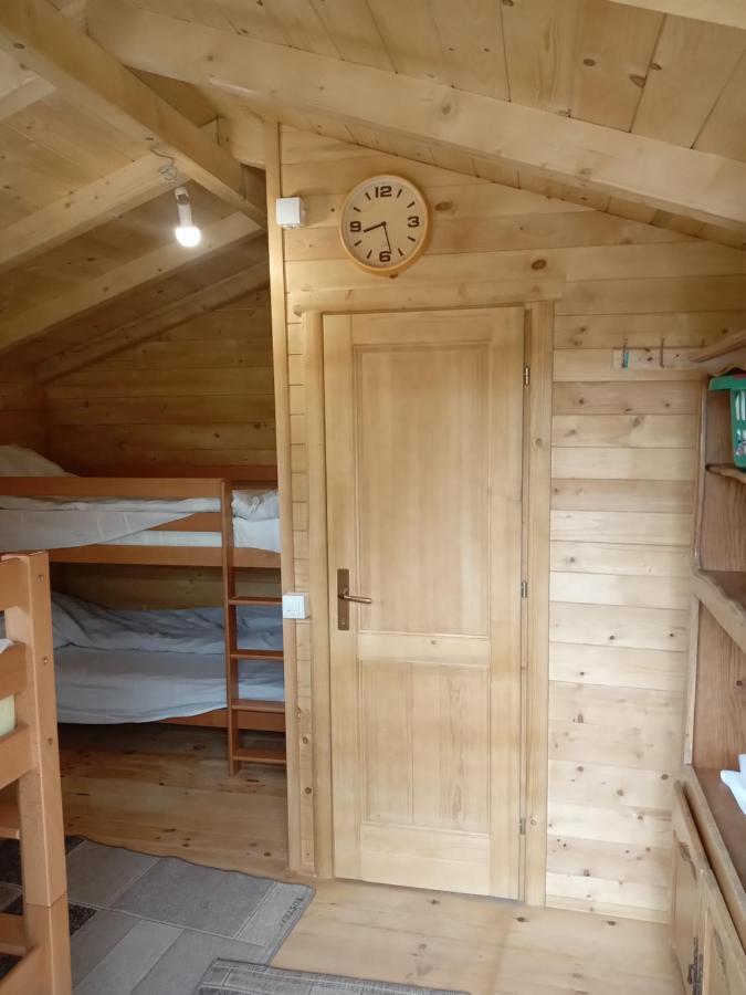 Guest house Dedushi &wood Cabins-camping Place