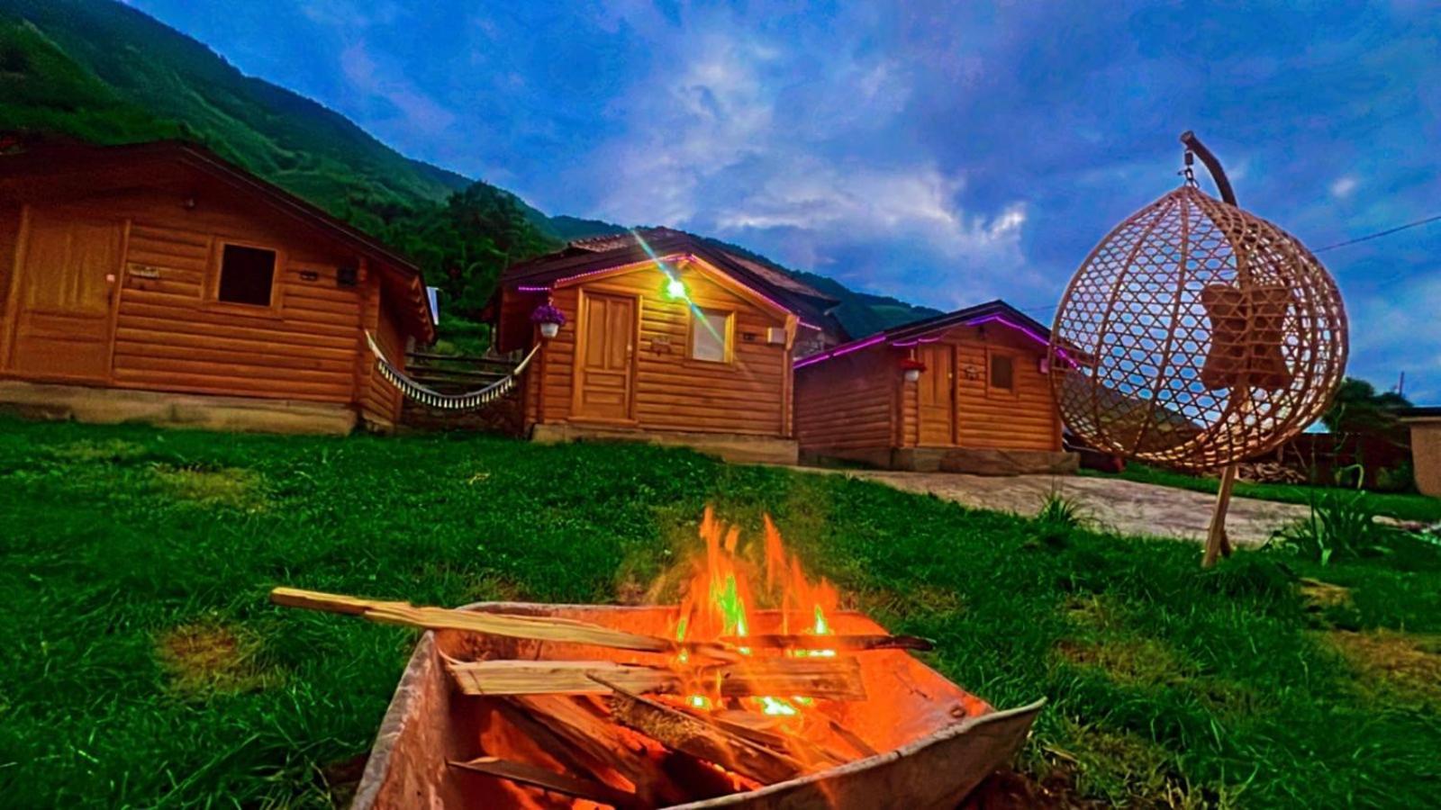 Guest house Dedushi &wood Cabins-camping Place *